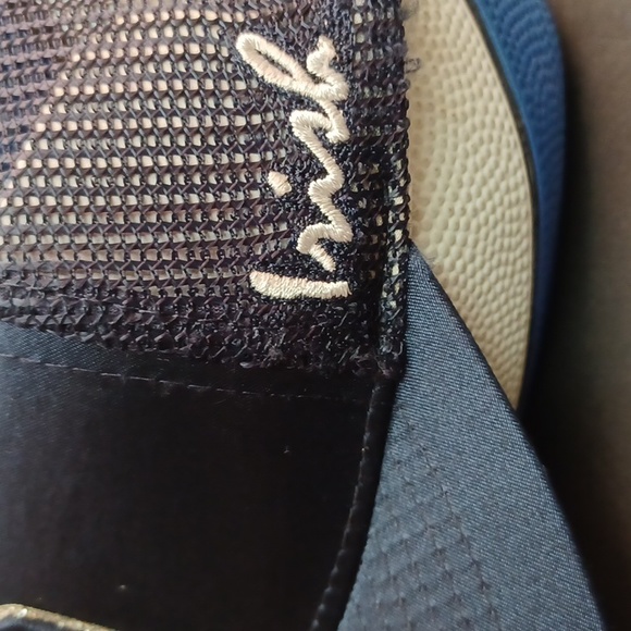 NWT Notre Dame Top of the World YOUTH hat. - Picture 3 of 5